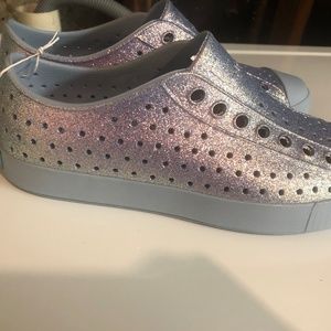 Brand new native shoes size 8